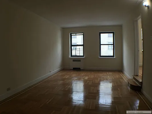 Rented by Sovereign Associates | media 2