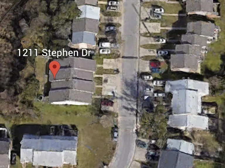 1211 Stephen Dr — Photo 14