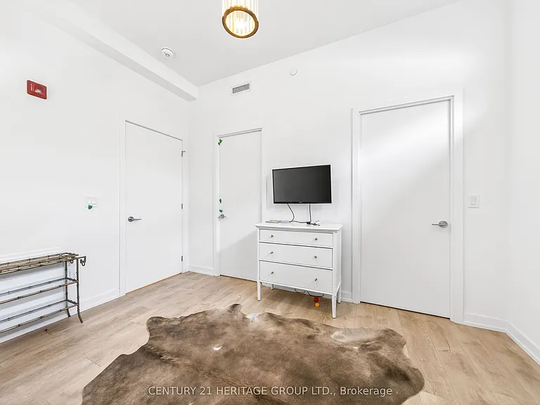 722 Marlee Ave #102 — Photo 14