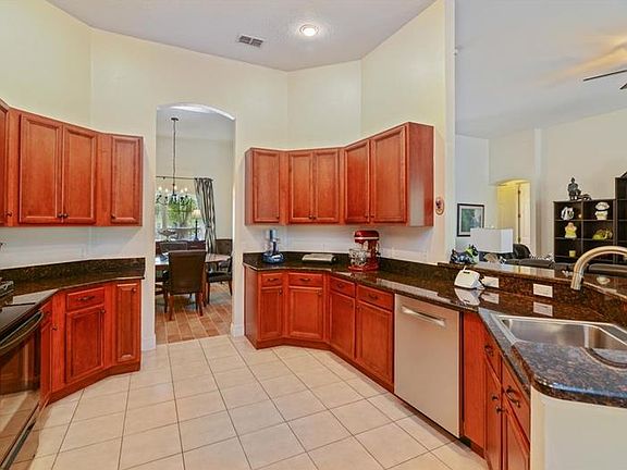 4th image of 1721 Windward Oaks Ct