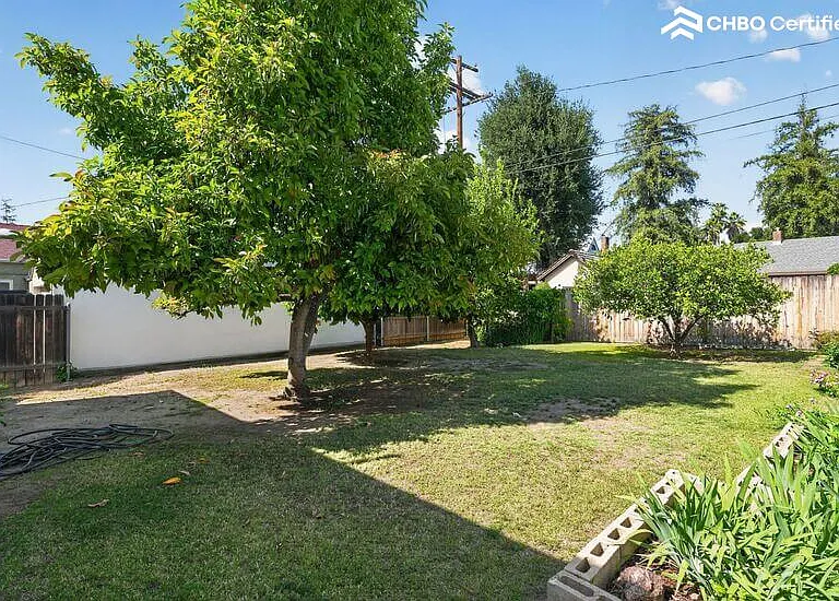 24 N Buena Vista St — Photo 28