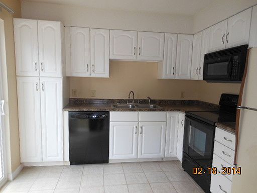 3rd image of 1704 Bennetts End