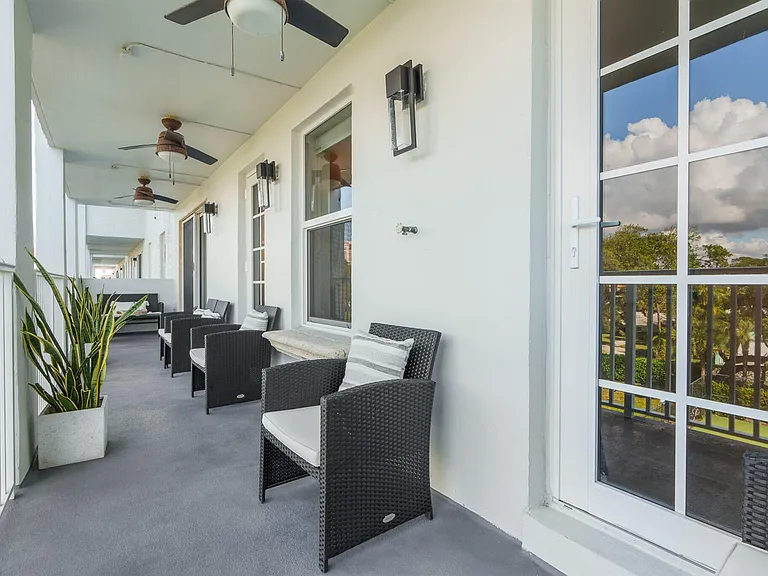 1111 S Ocean Blvd #417 — Photo 41