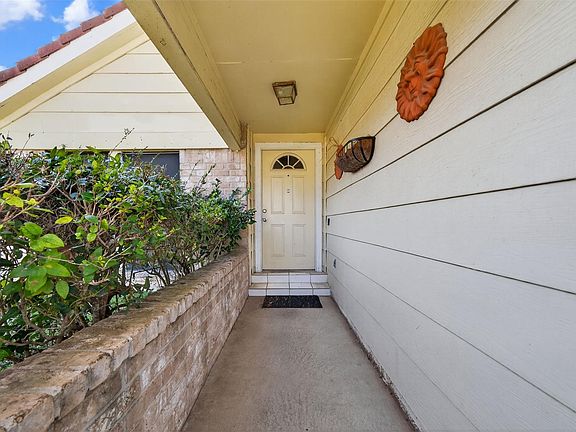 4th image of 7130 Rio Blanco Dr