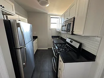 Rented by Premier Metro Realty Corp