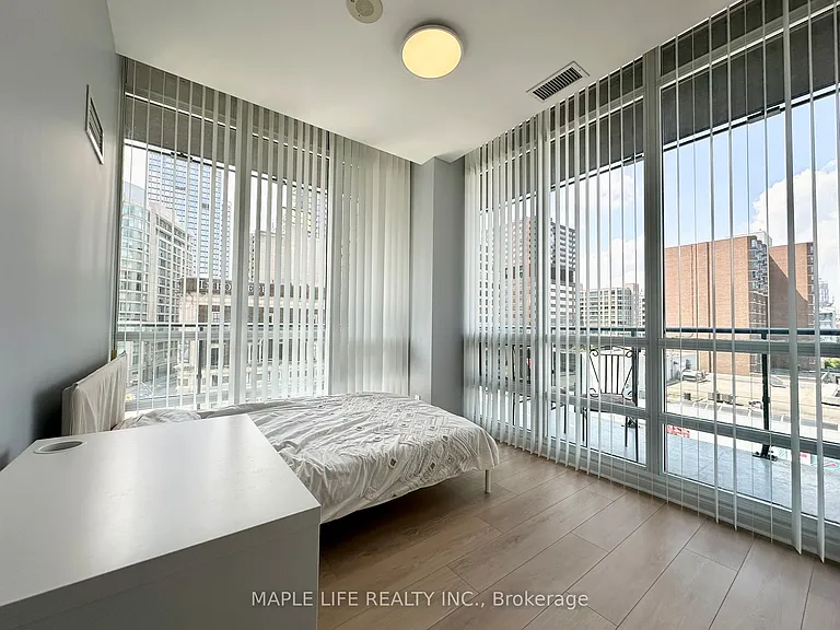 825 Church St #702 — Photo 15