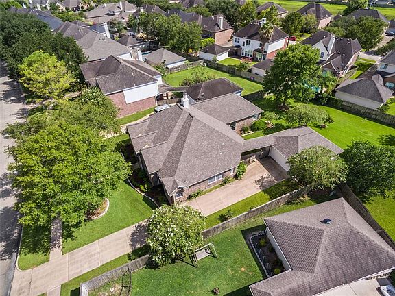 4th image of 3502 Pickering Ln