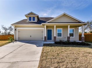 310 Garcitas Creek Ln, Hutto, TX 78634