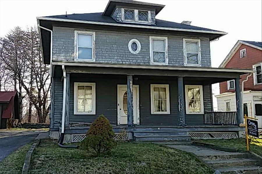 1st image of 34 Townsend Ave