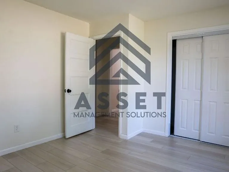 801 Cogswell Cir — Photo 25