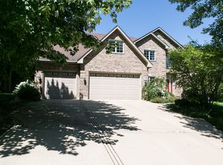 437 Delaware Cir, Bolingbrook, IL 60440