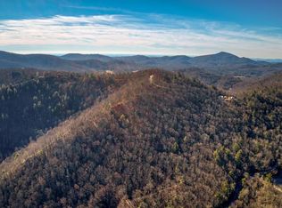 4 Nix Mountain Rd, Sapphire, NC 28774