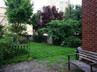 54 Newell St APT 1, Brooklyn, NY 11222