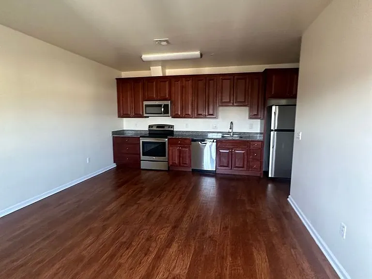 5609 Jefferson St — Photo 22