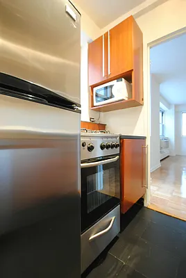 Rented by Bold New York | media 27