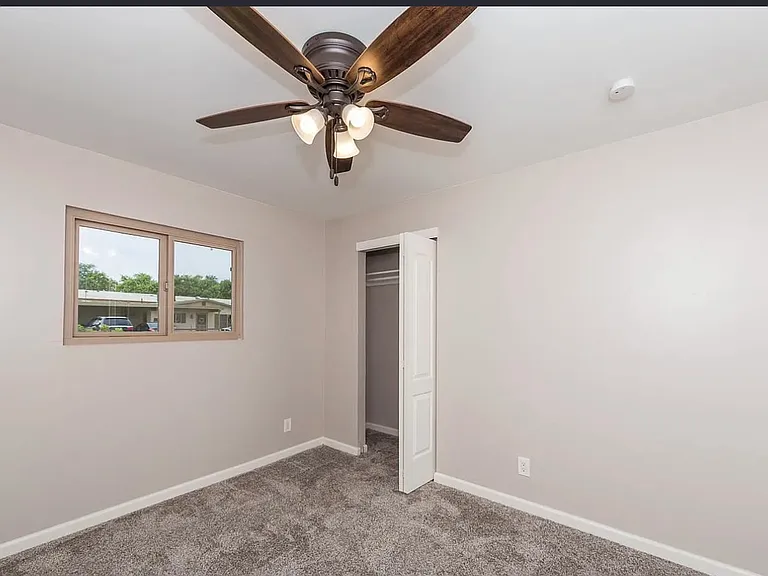 2677 S Beverly Ln — Photo 9