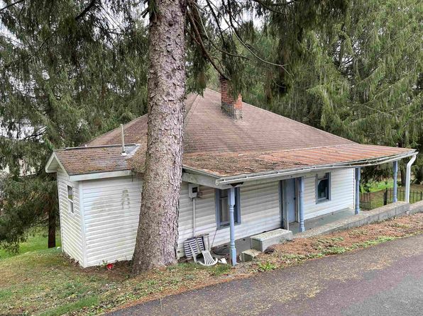 90 3rd St, Clarksburg, WV 26431