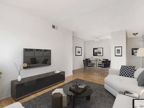 3rd image of 3511 N Pine Grove Ave #305