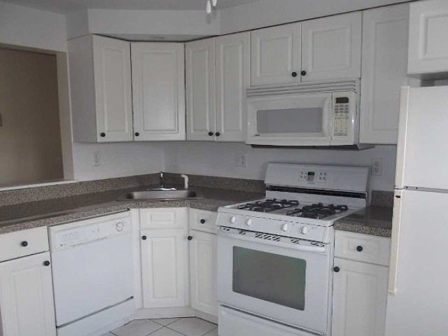 1st image of 83 Grant Ave