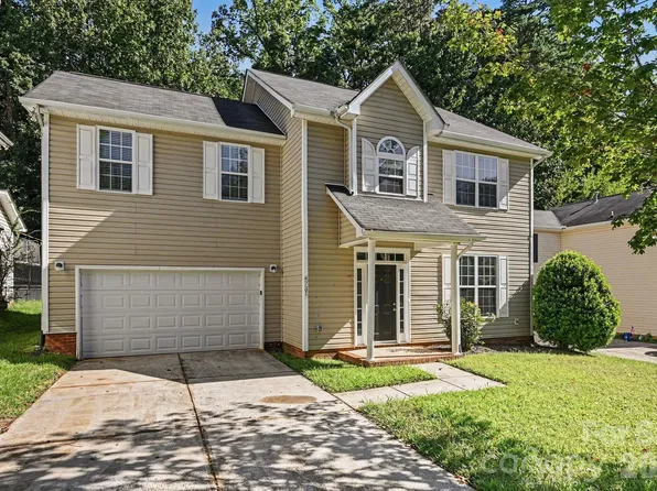4731 Canipe Dr, Charlotte, NC 28269