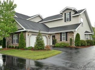 240 Towne Place Dr, Hendersonville, NC 28792