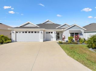 7004 Minchew Cir, Okahumpka, FL 34762