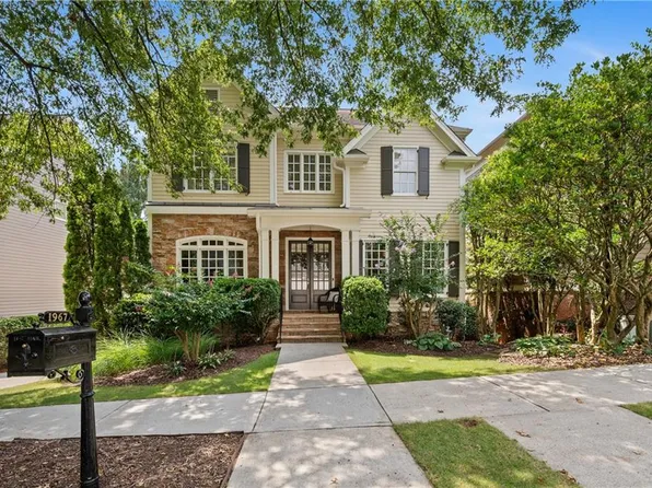 1967 Mason Mill Rd, Decatur, GA 30033