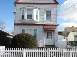 119 W 51st St, Bayonne, NJ 07002