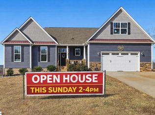 122 Sand Creek Dr, Liberty, SC 29657