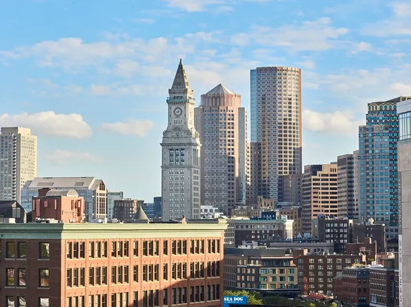 234 Causeway St APT 918, Boston, MA 02114