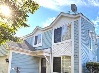 482 Betsy Ross Ct, Aurora, IL 60504