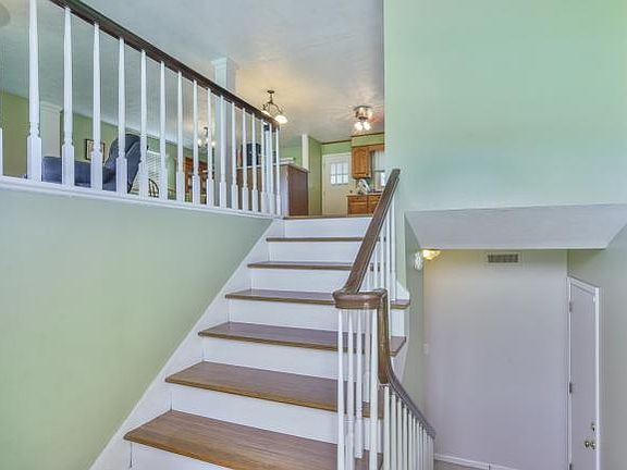 4th image of 1807 New Haven Dr