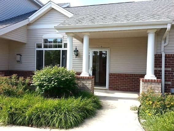 1st image of 3514 S Toldt Cir #3514