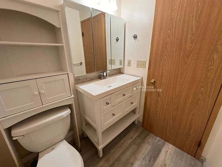 730 SE 8th Ave #F102 — Photo 24