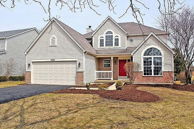2000 Chestnut Grove Dr photo 1