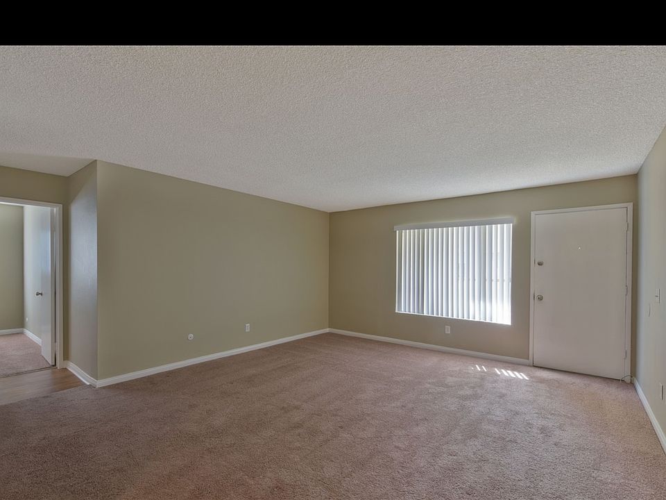 2nd image of 1461 Elder Ave APT J