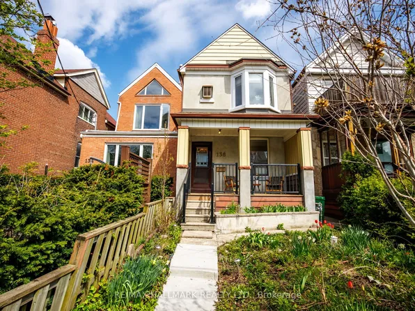 136 Hogarth Ave, Toronto, ON M4K 1K4