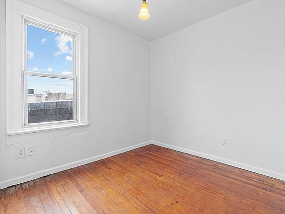 4th image of 91 Ocean Ave #3