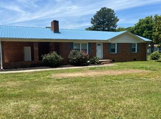 222 Richmond Dr, Lexington, NC 27295