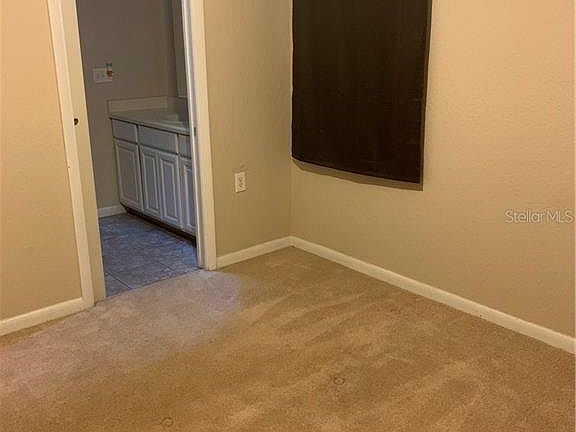 5th image of 2049 Lakeshore Dr