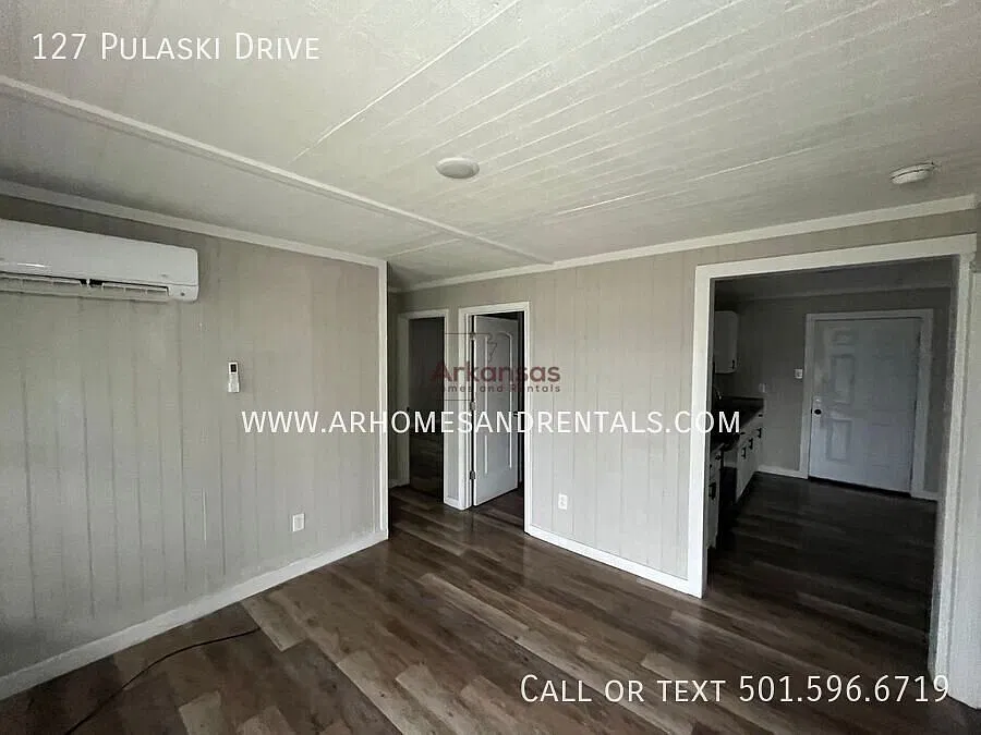 127 Pulaski Drive | 3 Bedrooms | 1 Bathroom 1/2 Off First Month's Rent — Photo 3