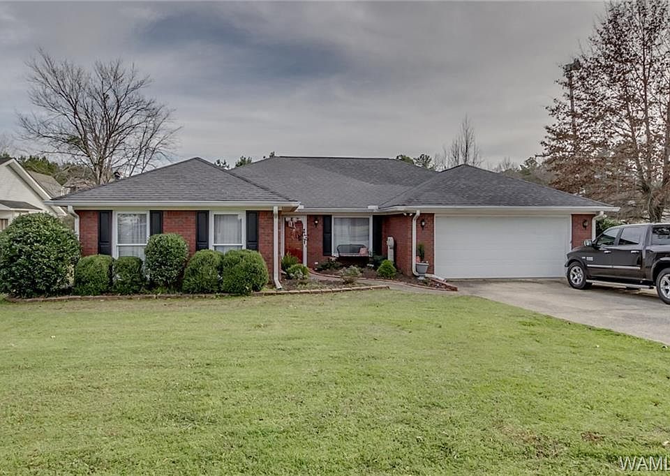 1st image of 6389 Woodland Forrest Dr