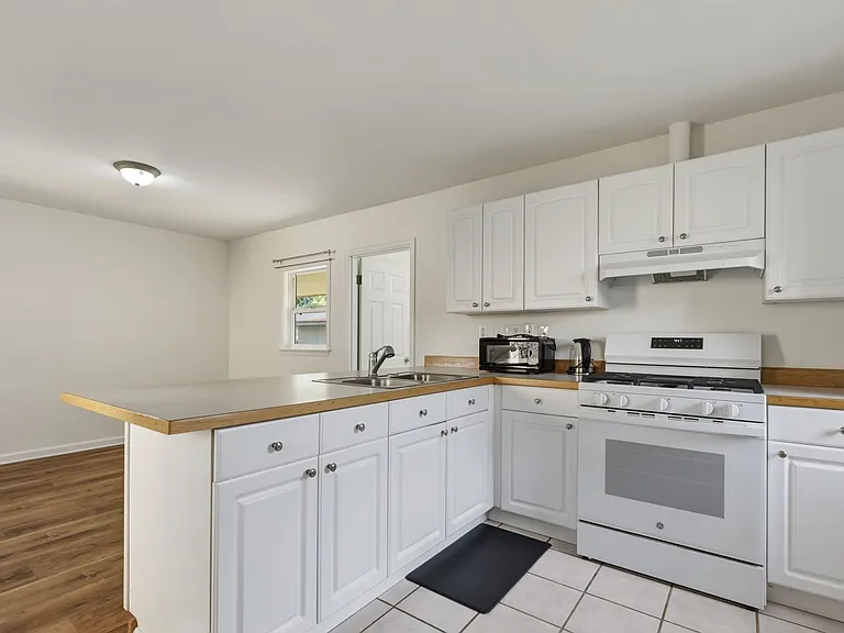 127A Plymouth St NW — Photo 11