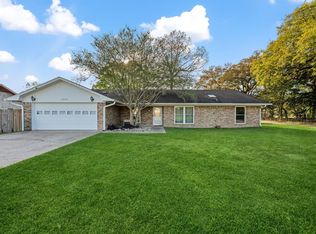 1609 Bowie St, Liberty, TX 77575