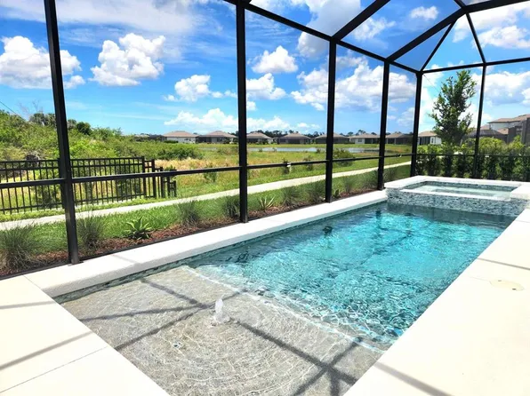 9024 Barrier Coast Trl, Parrish, FL 34219