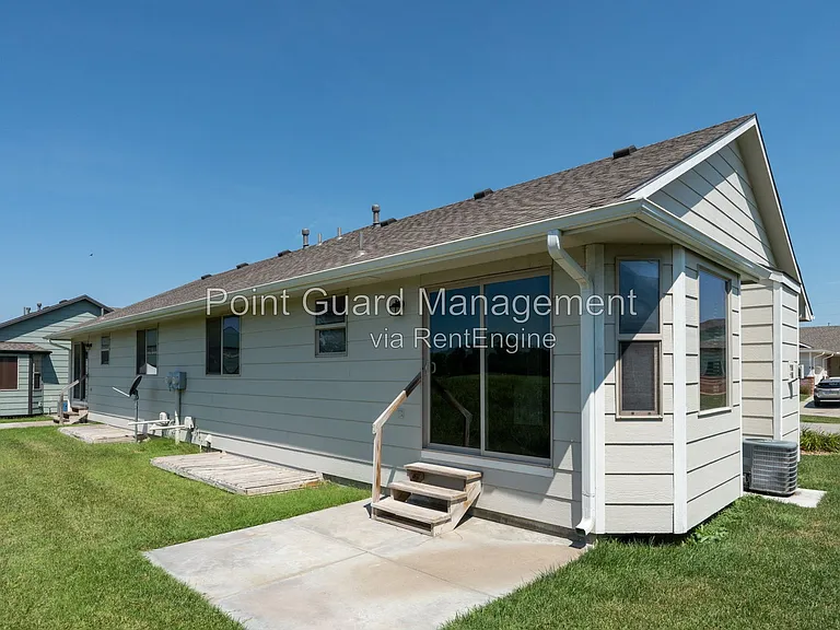 Cedar Haven — Photo 92