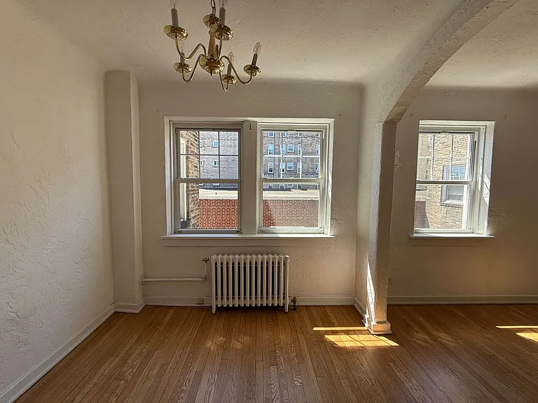King Edward Annex Apartments — Photo 61