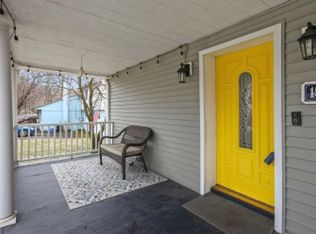 15 Roslyn Rd, Carmel, NY 10512