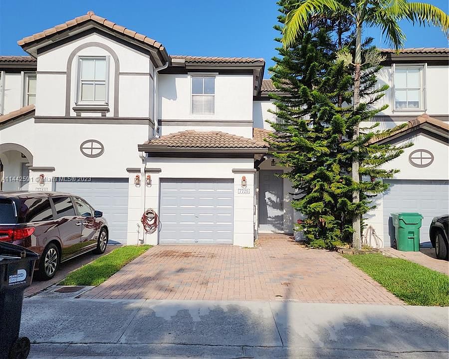 1st image of 7728 NW 116th Ave