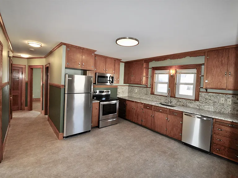 103 Ledge St — Photo 9